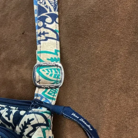 Vera Bradley Little Hipster Crossbody bag Quilted Santiago pattern (retired) - Picture 7 of 10